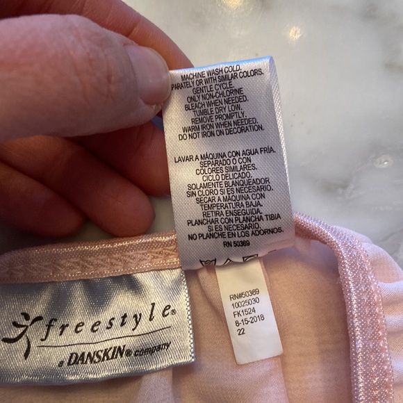 Danskin freestyle dance skirt - Picture 3 of 3